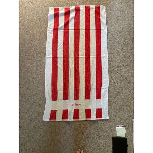 New Tim Hortons Large Beach Pool Bath Towel 26 1/2” x 52” - Picture 1 of 3